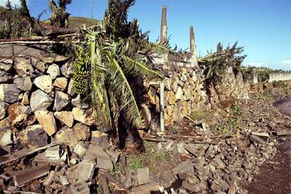 Aunque a primera hora de la tarde del martes ha vuelto la luz a algunos puntos de Santa Cruz de Tenerife, el problema en esta isla sigue siendo muy grave, tal y como admite el Gobierno canario.