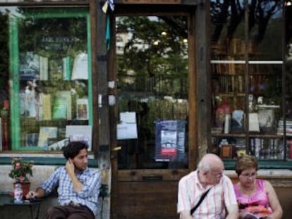 Fachada de la librería Shakespeare & Co de París.