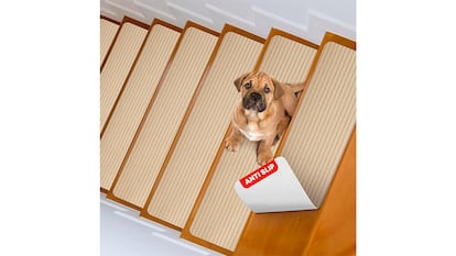 Alfombra antideslizante sobre fondo blanco.