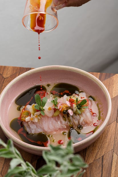 Tiradito de pesca con yogur y leche de tigre, de NM Culinary Granada. Fotografía proporcionada por el establecimiento.