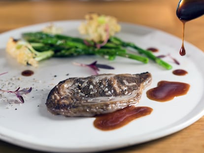 Un filete de carne artificial creada por la empresa israelí Aleph Farms.