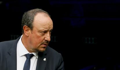 El entrenador del Real Madrid, Rafa Benítez, durante el partido frente a la UD Las Palmas que este sábado se juega en el Santiago Bernabéu.