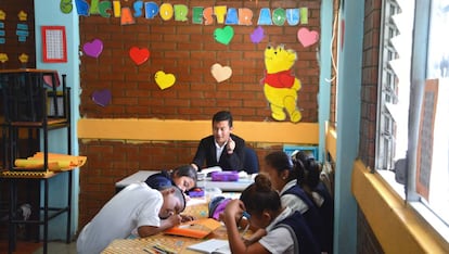 Los alumnos no sólo reciben las asignaturas básicas de Primaria y Secundaria, sino también una educación en valores