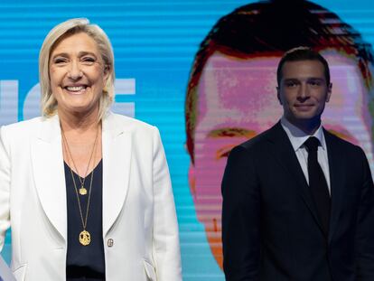 Marine Le Pen comparece en París para valorar los resultados de su formación en las elecciones europeas, este domingo.