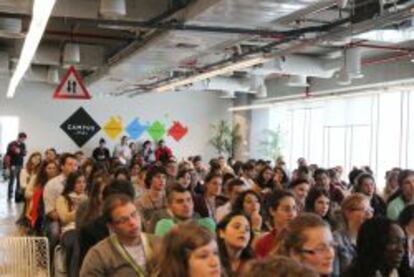 Sala de charlas en el Campus de Tel Aviv, en Israel.