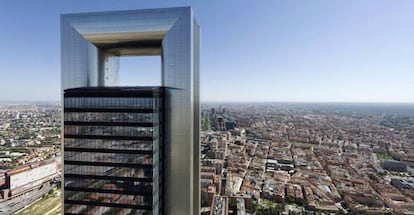 Torre Cepsa, también conocida como Torre Foster, en Madrid.