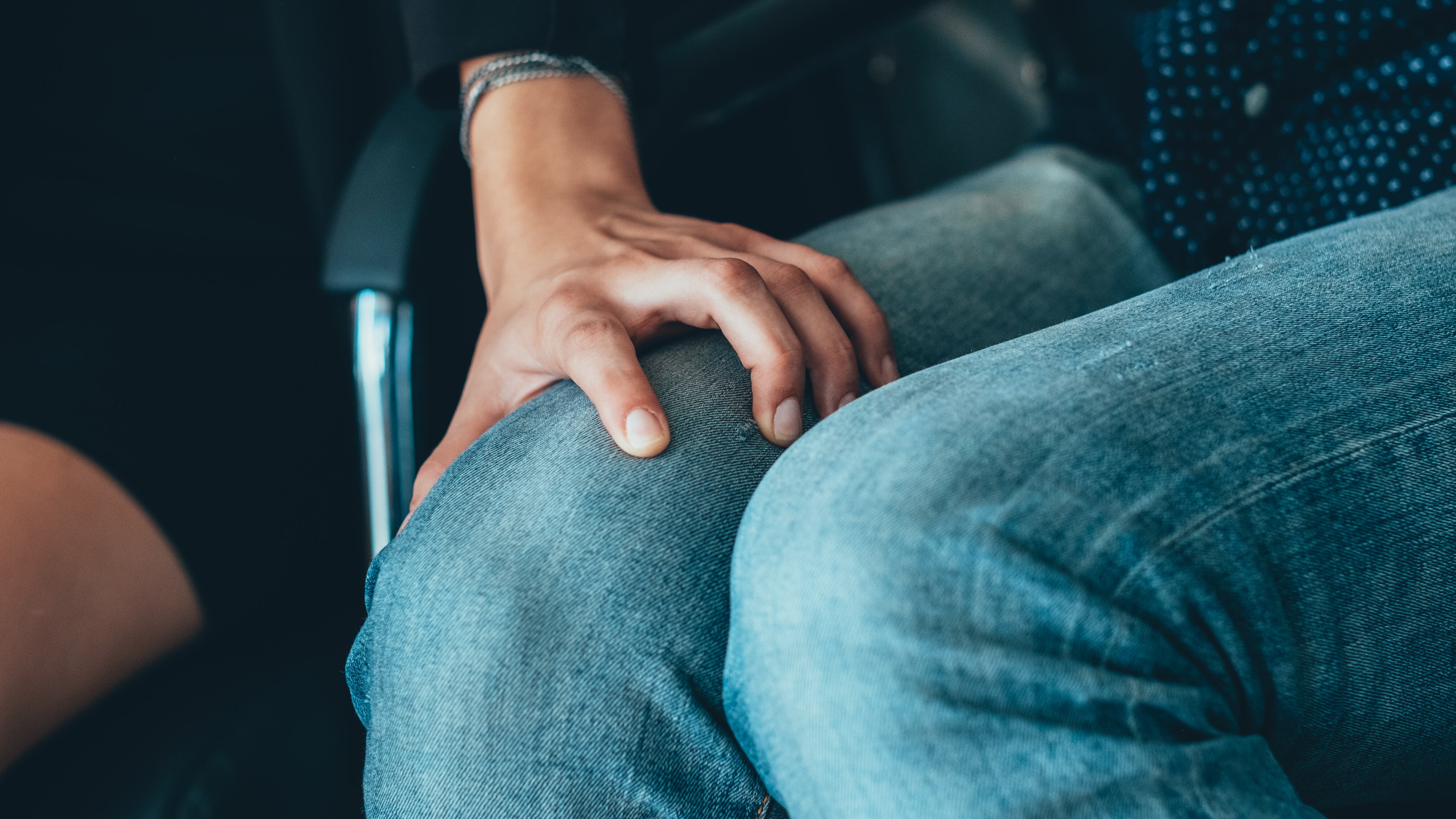 Si sufro acoso sexual en el trabajo, ¿qué plazo tiene la empresa para despedir al agresor?