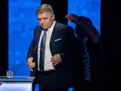 El ex primer ministro y candidato eslovaco Robert Fico antes de un debate electoral televisado, el 21 de septiembre en Bratislava.