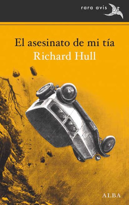 VIDA DE UN MENTECATO. "Una de las combinaciones literarias más atractivas es la que reúne en un libro la intriga detectivesca y el sentido del humor. Eso es lo que nos ofrece El asesinato de mi tía, una pieza a medio camino entre el exceso medido y la gamberrada inteligente con reconocible marchamo inglés. La acción se desarrolla en Llwll, una pequeña localidad galesa donde vive la tía Mildred en un caserón familiar con su sobrino Edward y el servicio. Edward perdió a sus padres en un accidente sospechoso y no ha dado golpe desde entonces para desesperación de su rígida tía, usufructuaria de la casa y de la herencia. La pareja formada por esta notable arpía y el vago y pretencioso de su sobrino viene acompañada por algún personaje secundario típicamente galés que aporta color local a la historia". Por JOSÉ MARÍA GUELBENZU