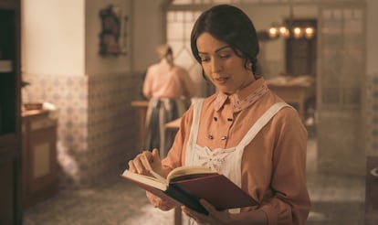 Verónica Sánchez, en el primer episodio de 'La Favorita 1922'.