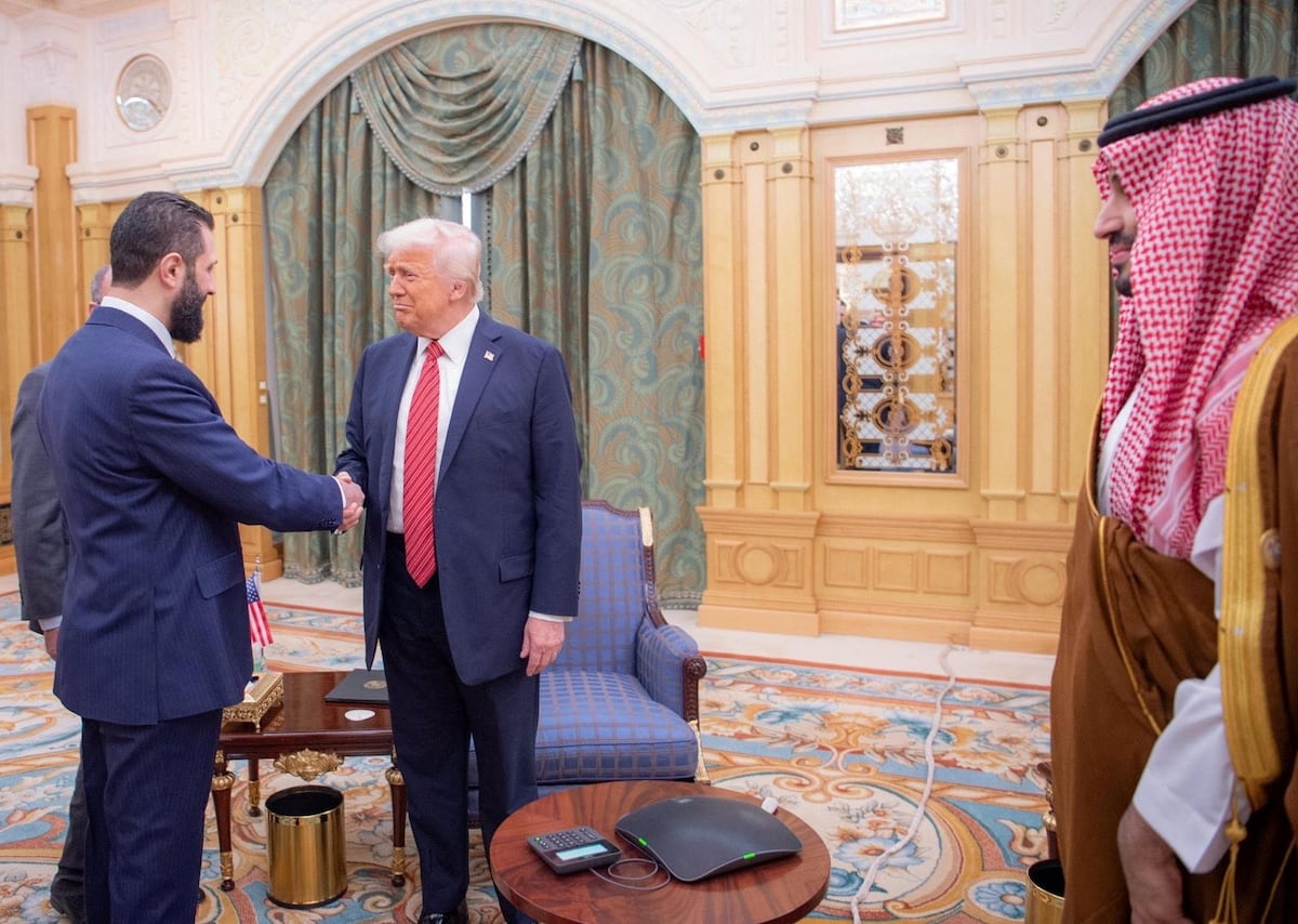 Trump insta a Siria a normalizar las relaciones con Israel en la primera reunión con su presidente