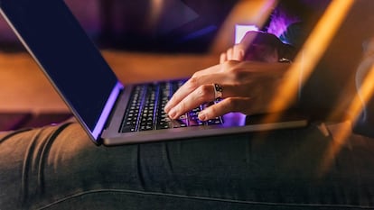 Ex directivos de Glovo y Adigital lanzan una startup para convertir la proyección pública en palancas de crecimiento empresarial