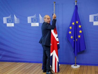 La bandera brit&aacute;nica, en la sede de la UE en Bruselas.