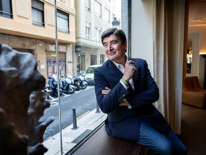 Fernando Giner, candidato de Cs a la alcaldía de València, en un céntrico hotel de la capital el pasado jueves tras la entrevista.