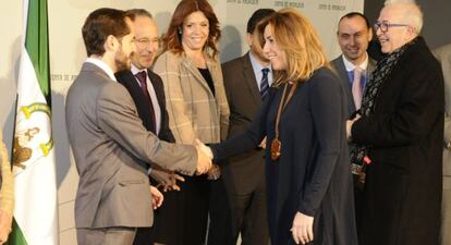 D&iacute;az y S&aacute;nchez Maldonado junto a los representantes de los aut&oacute;nomos.