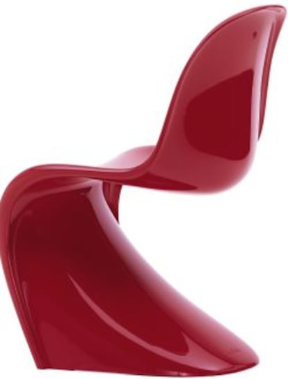 Panton Chair,un clásico de la historia del mueble, por Verner Panton.