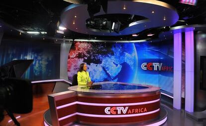 Estudios de la televisión estatal china CCTV en Nairobi (Kenia), en junio de 2012. África es uno de los mercados en los que se está centrando el medio para su expansión internacional.
