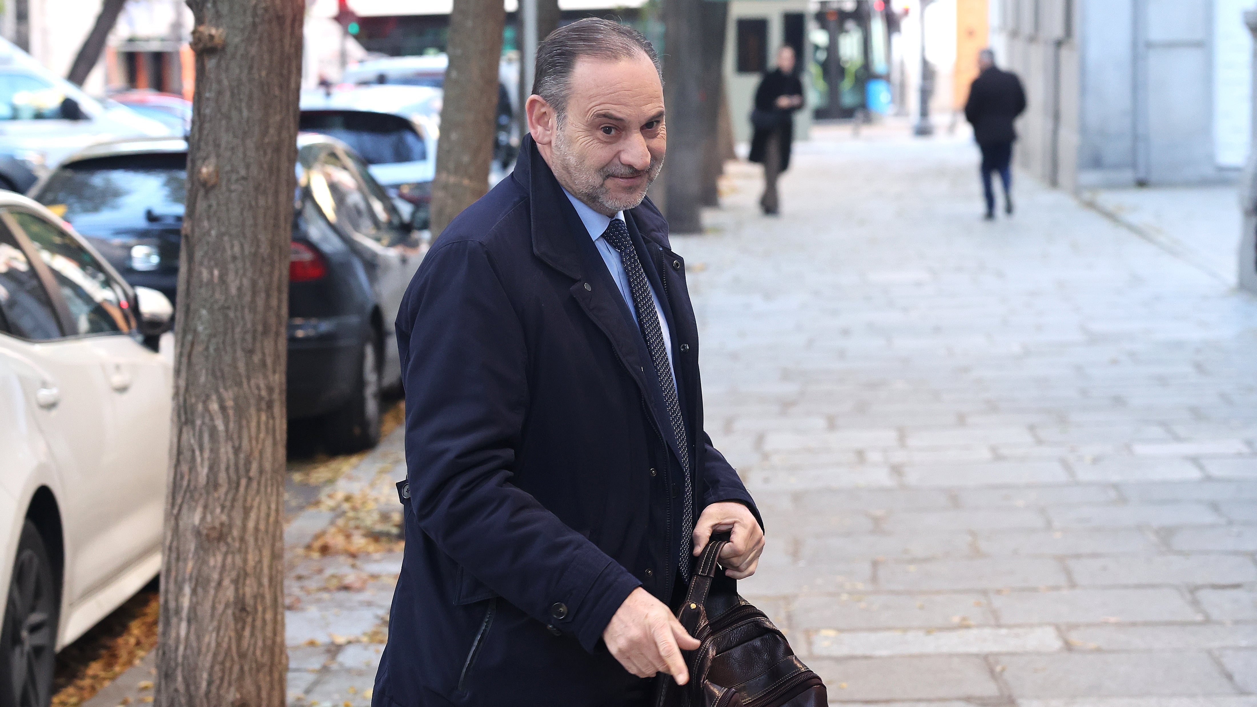 El juez envía a Ábalos y a Koldo García a prisión preventiva por riesgo “extremo” de fuga