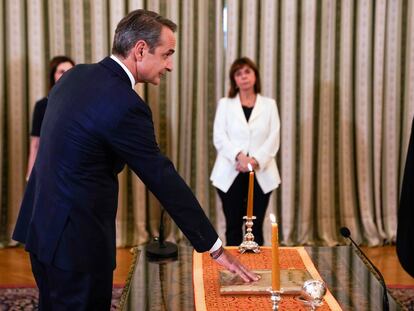 Greece's Prime Minister Kyriakos Mitsotakis takes the oath during a swearing in ceremony at the Presidential palace, in Athens, Greece, on June 26, 2023.