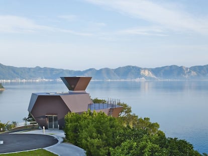 El Toyo Ito Museo, en Ehime, Japón.