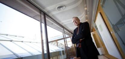 El astrofísico Scott Tremaine en la Fundación BBVA, en Madrid.