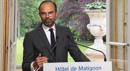 Édouard Philippe, tras reunirse con los sindicatos de la SNCF