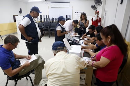 Resultados lecciones en Perú 2016: Conteo voto por voto del resultado obtenido en la votación electrónica.