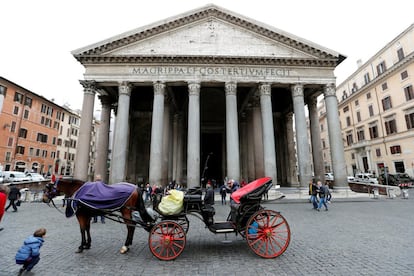 Alrededores del Panteón de Roma (Italia). Fotografía tomada el 2 de marzo.