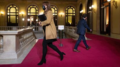 Laura Borràs y Pere Aragonés, tras el debate de investidura este viernes.