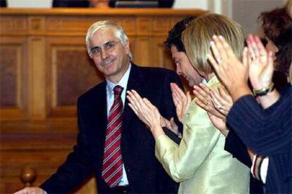 José María Barreda, tras su discurso de investidura el 26 de abril de 2004.