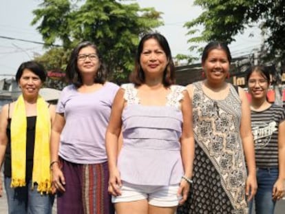 Cinco activistas relatan cómo es ser feminista en Filipinas y cómo es su trabajo desde que llegó al poder un hombre que se ha caracterizado por frivolizar con la violencia sobre las mujeres