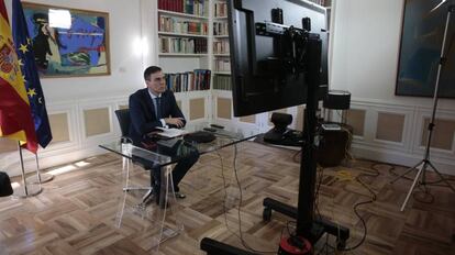 Pedro Sánchez preside por videoconferencia la reunión interministerial para el seguimiento de medidas por el coronavirus.