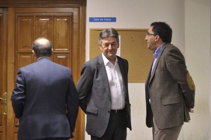 En el centro, José Antonio Feijóo, alcalde de Baltar.