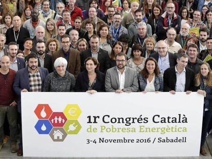 Foto de família del I Congrés Català sobre pobresa energètica.