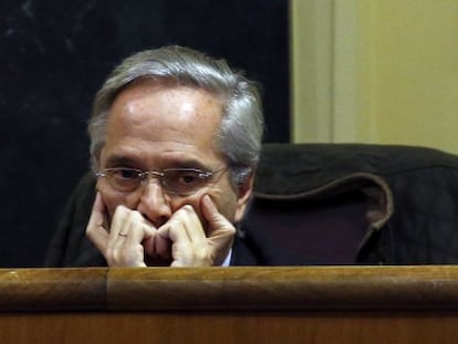 Pedro Gómez de la Serna en su escaño.
