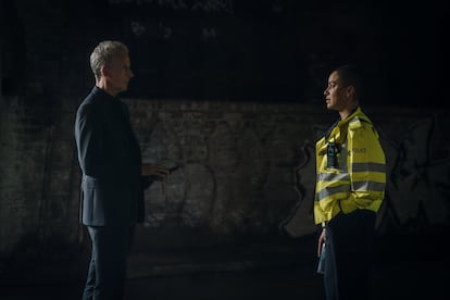Cush Jumbo and Peter Capaldi in chapter three of 'Criminal Record.'