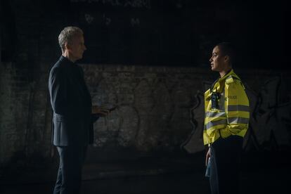 Cush Jumbo and Peter Capaldi in chapter three of 'Criminal Record.'