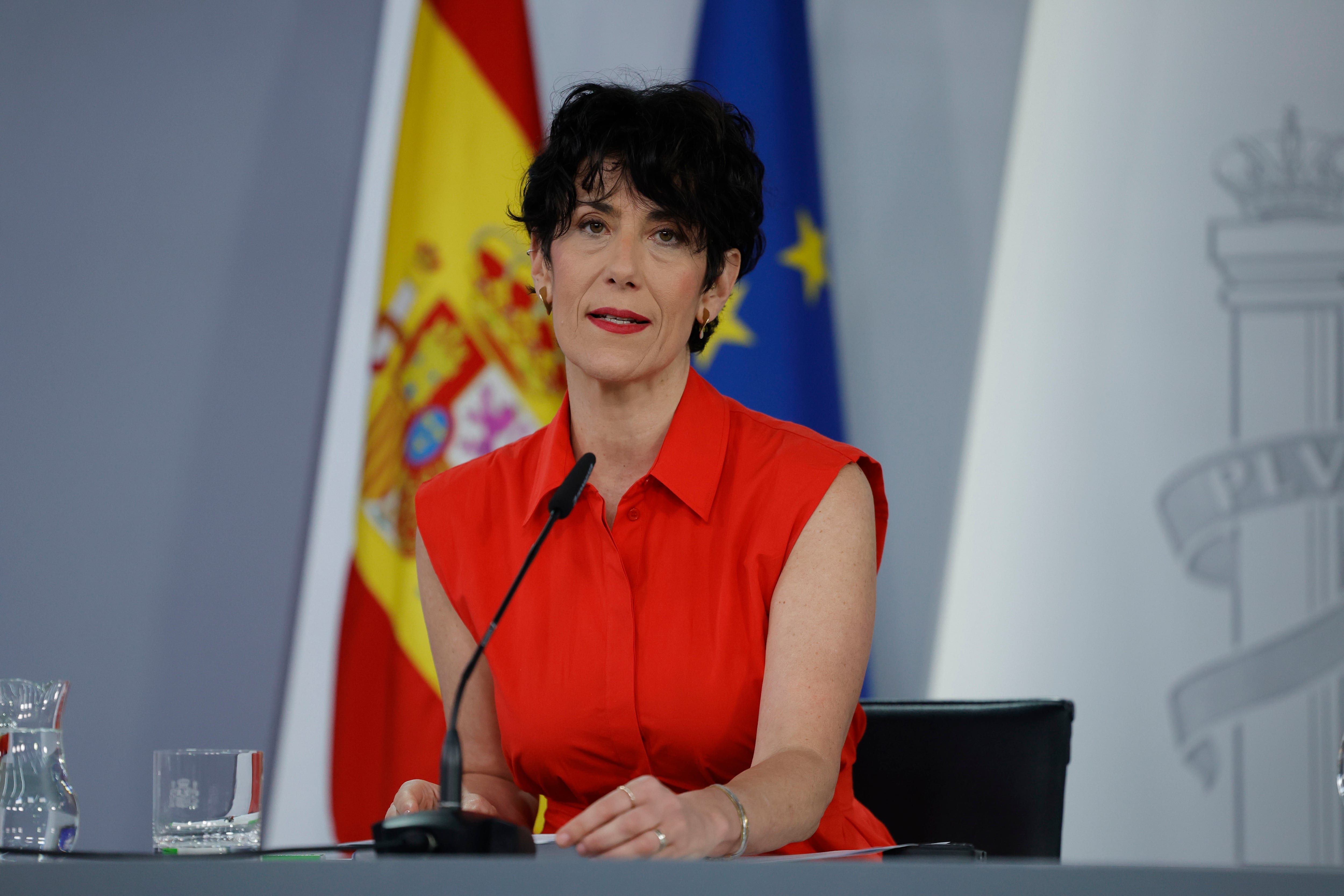 Última hora de la actualidad política, en directo | El Gobierno comparece tras la propuesta de Feijóo de una moción de censura