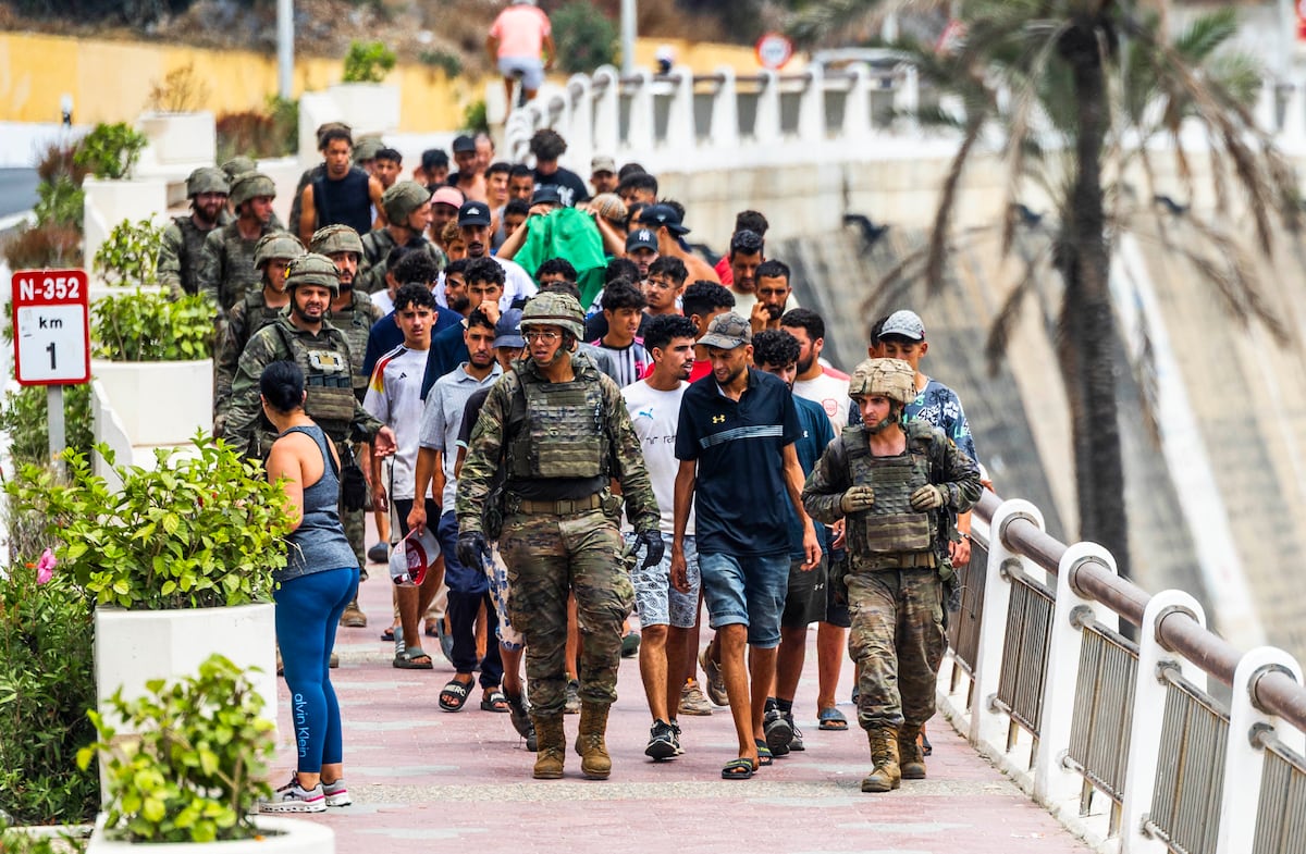 Ceuta recobra parte de la calma en medio de la tensión política