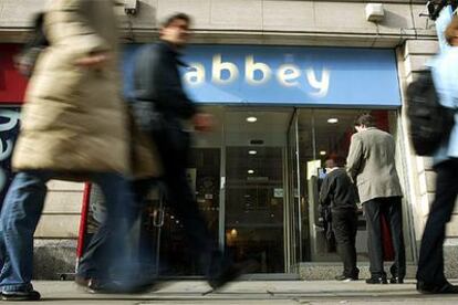 Oficina de Abbey National Bank en Londes.