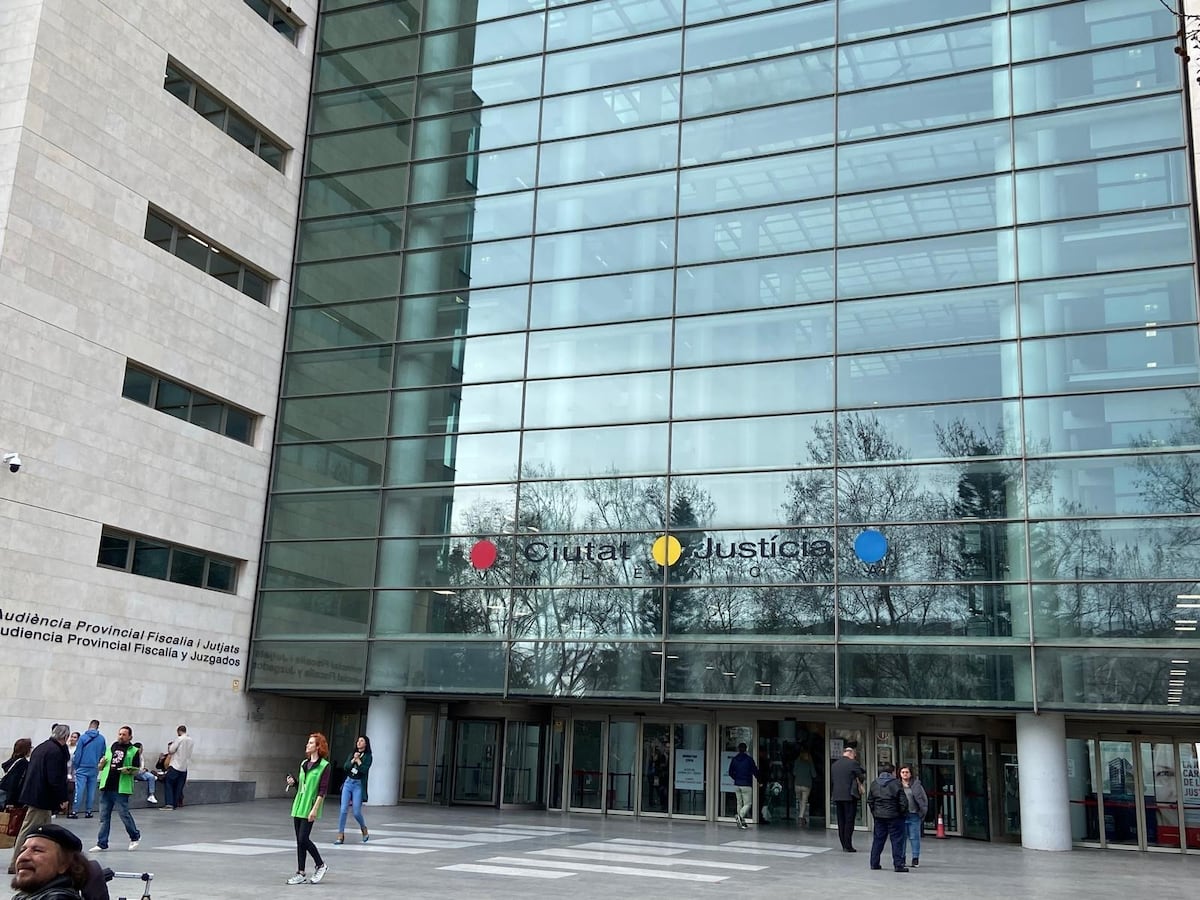 La Audiencia de Valencia cuestiona la “deriva procesal” de un caso de agresión sexual a 11 menores en un colegio del Opus: “Los niños deben ser oídos”