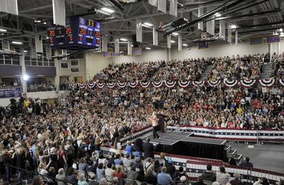 La candidata demócrata Elizabeth Warren, en un acto en Raleigh, Carolina del Norte.