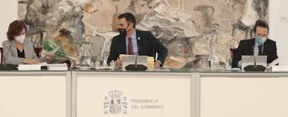 El presidente del Gobierno, Pedro Sánchez, preside el Consejo de Ministros.