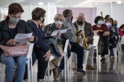 La Comunidad Valenciana, durante el proceso de vacunación masiva en la Ciudad de las Artes de Valencia.