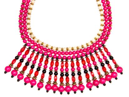 20 collares que pesan más de lo que cuestan