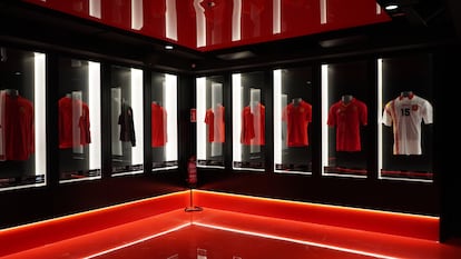 LEGENDS: The Home of Football