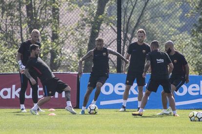 El equipo azulgrana visita los Estados Unidos, donde jugará tres partidos amistosos, ante la Juventus, el Manchester United y el Real Madrid. EFE/Edu Bayer