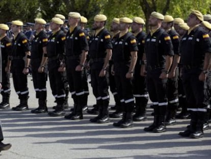 El ministro de Defensa, Pedro Morenes, preside el acto del 10 aniversario de la UME. 