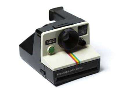 Una cámara Polaroid.