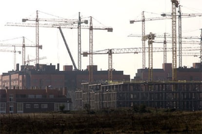 Varios bloques en construcción en la localidad madrileña de Valdemoro.